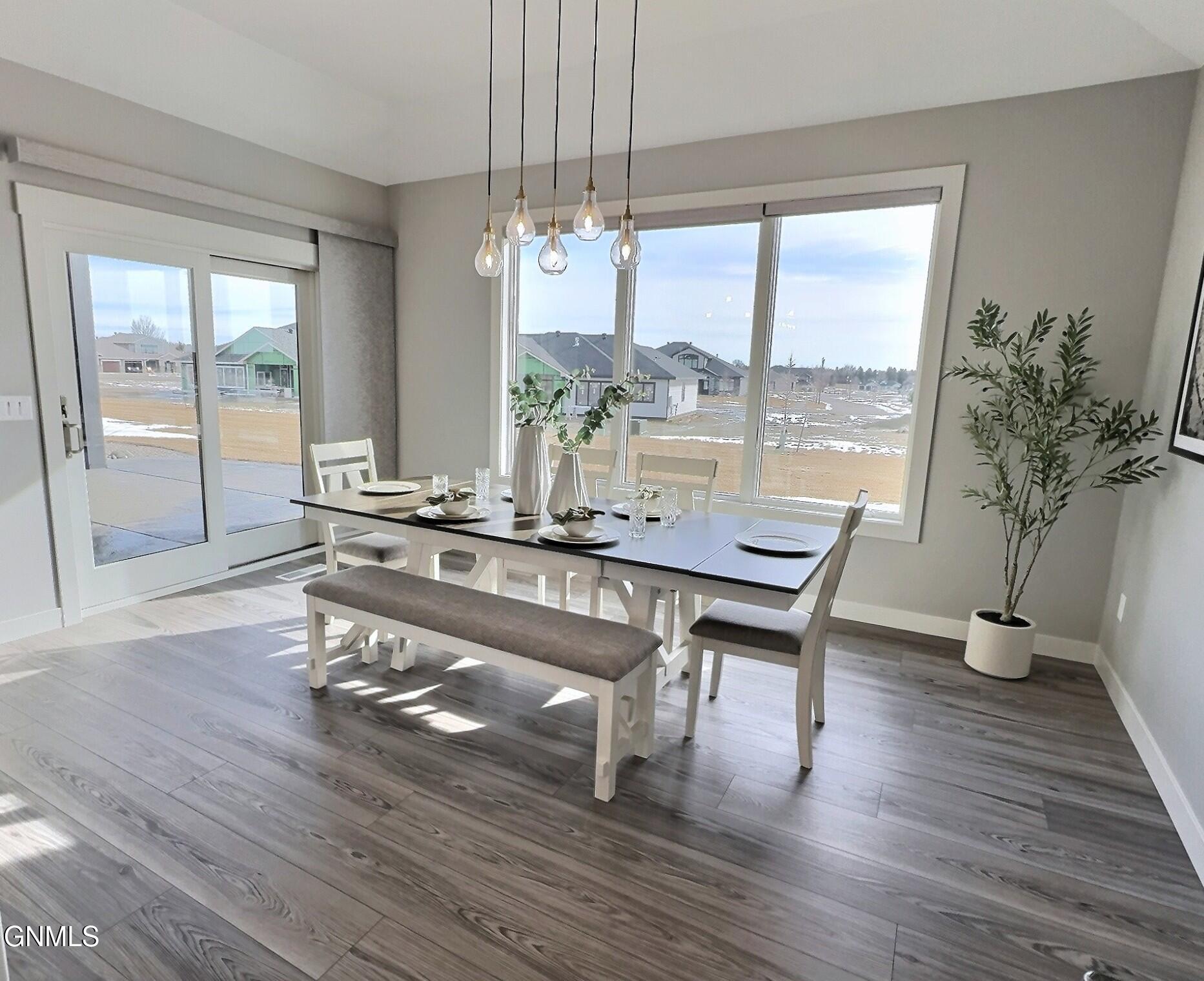 Bismarck, North Dakota, 58503, United States, 3 Bedrooms Bedrooms, ,4 BathroomsBathrooms,Residential,For Sale,2027923