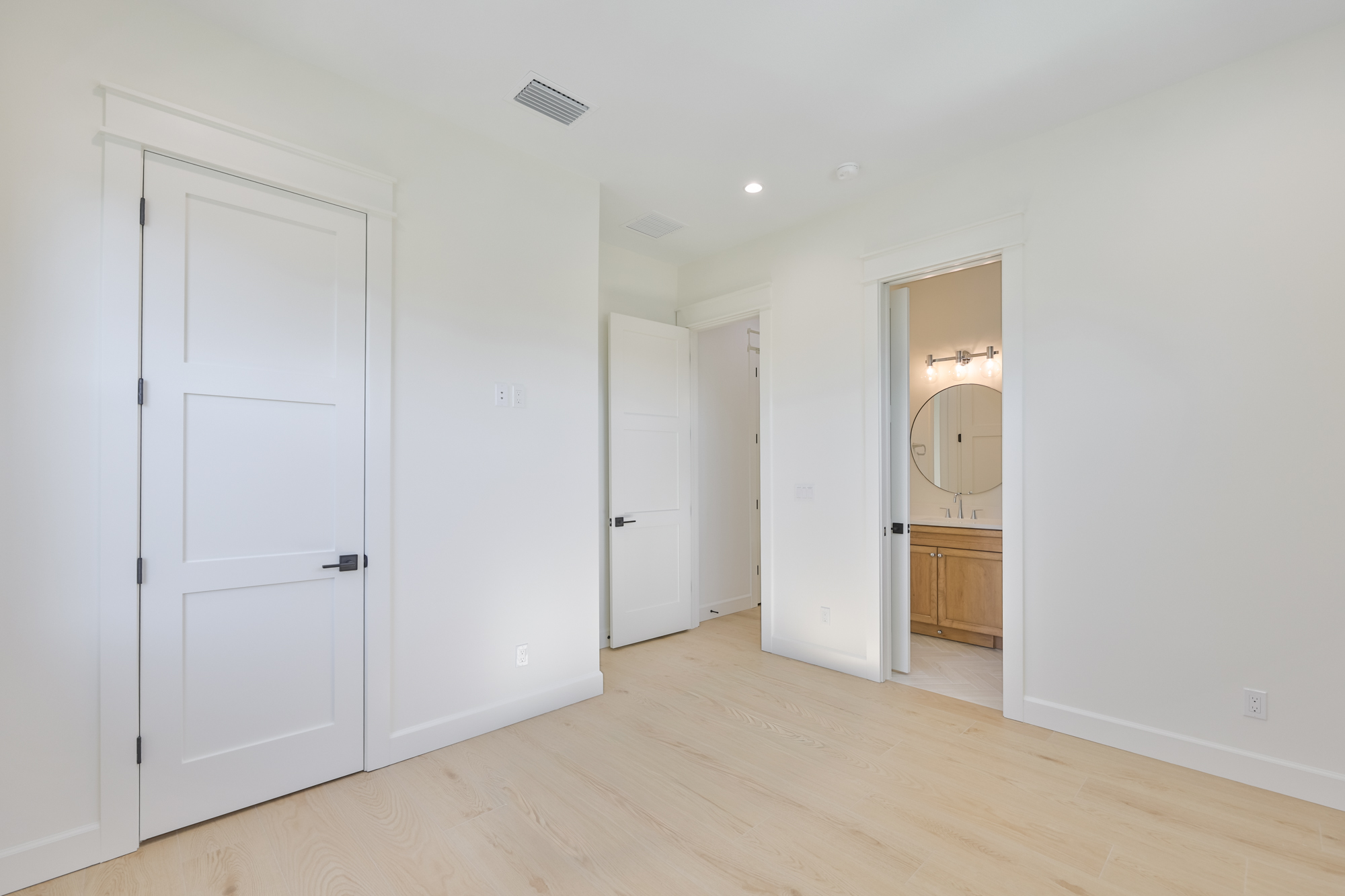 Tampa, Florida, 33629, United States, 5 Bedrooms Bedrooms, ,7 BathroomsBathrooms,Residential,For Sale,2007837