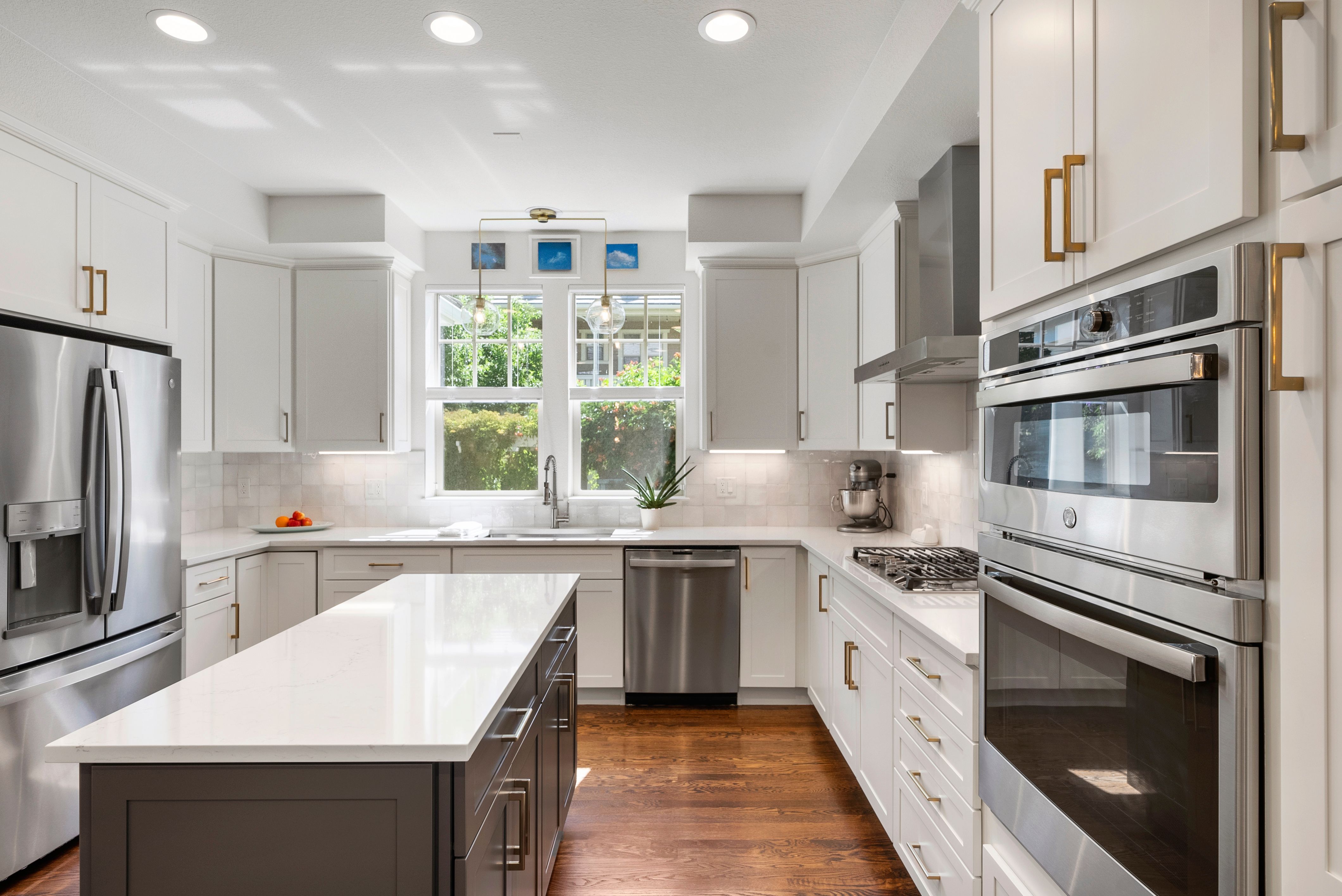  Thoughtfully Updated and Ideally Located in Central Park Neighborhood - 物件實景