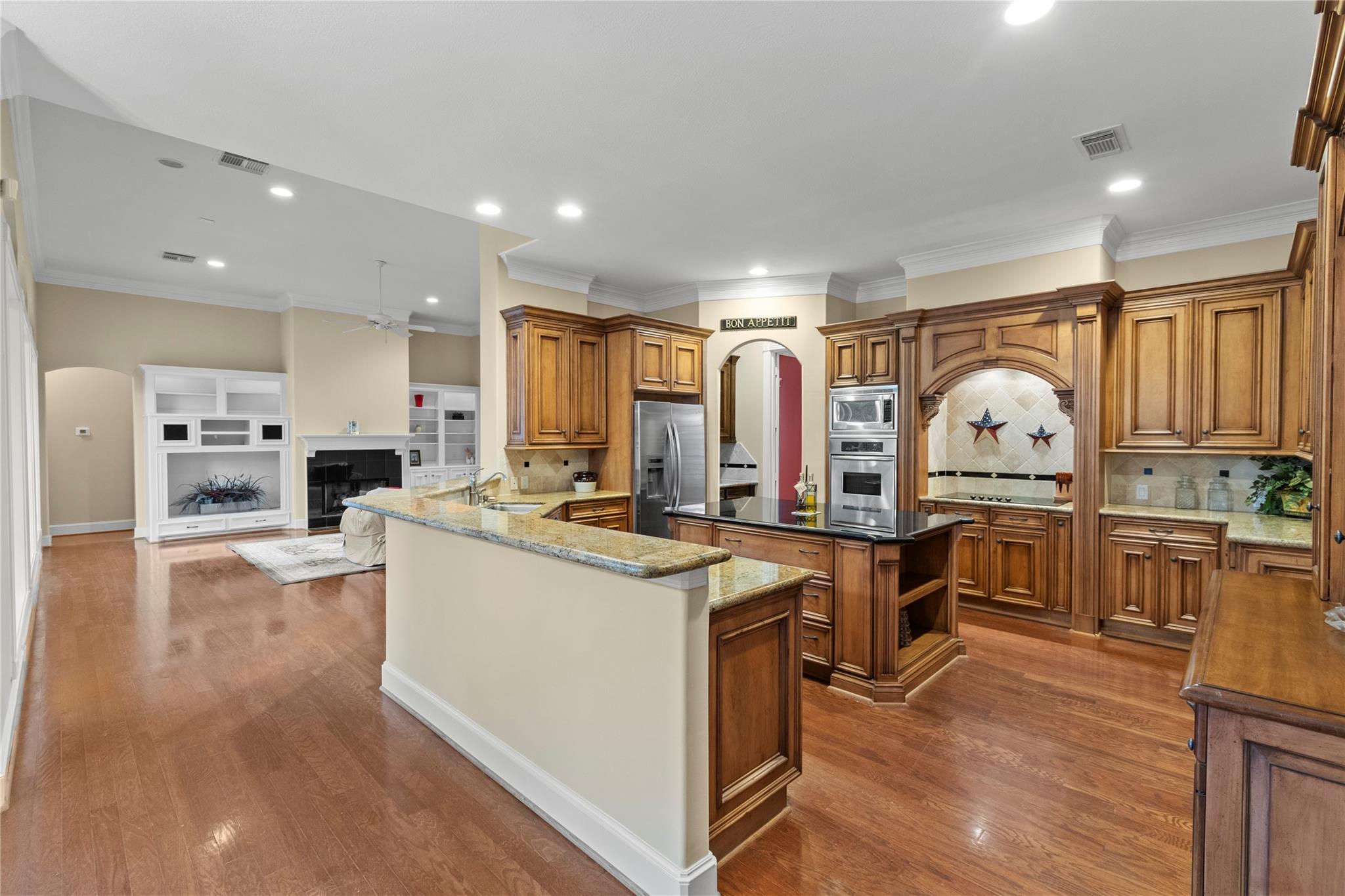 Spring, Texas, 77379, United States, 4 Bedrooms Bedrooms, ,5 BathroomsBathrooms,Residential,For Sale,1992591