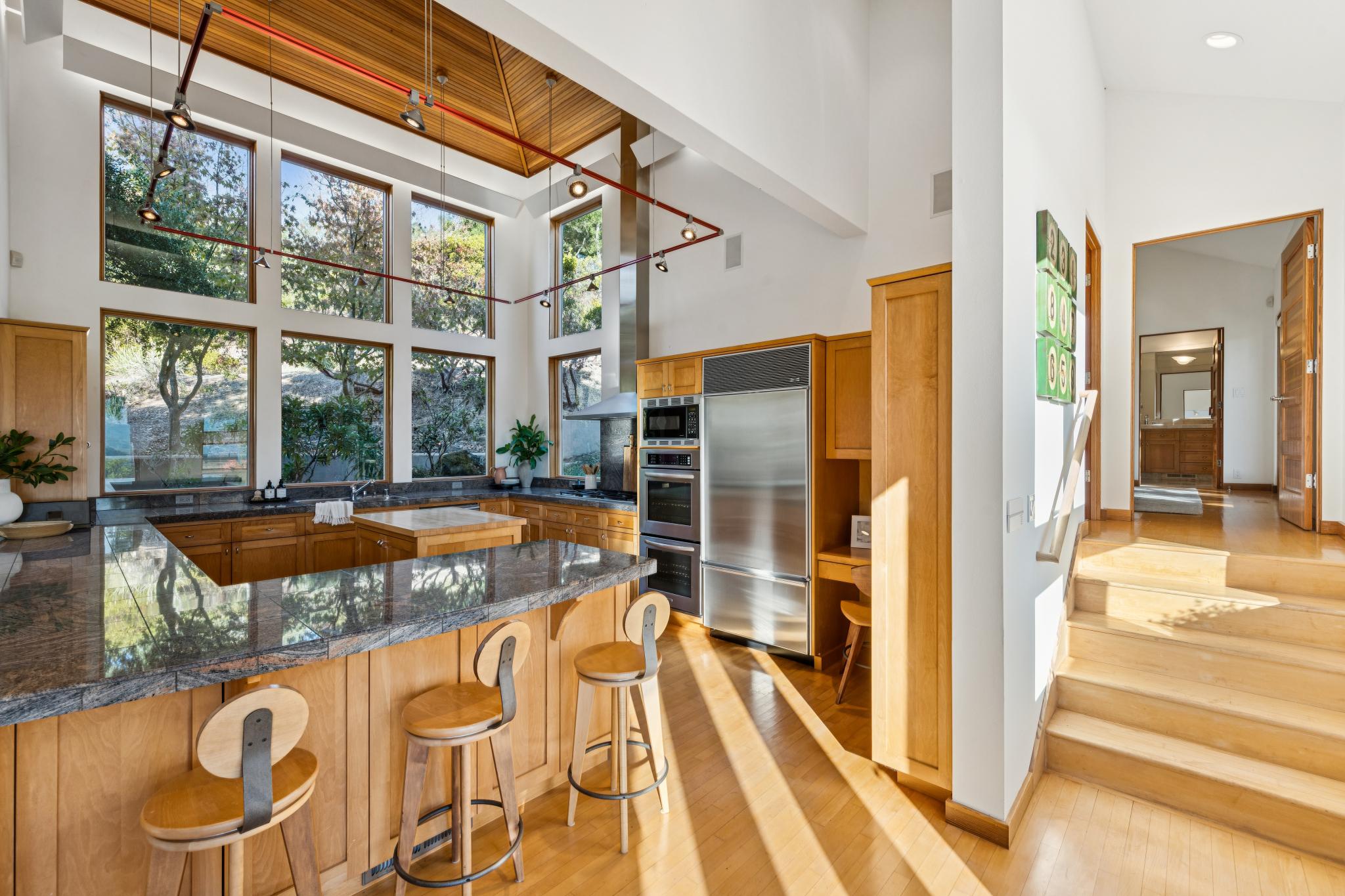  10300 Slattery Road - 物件實景