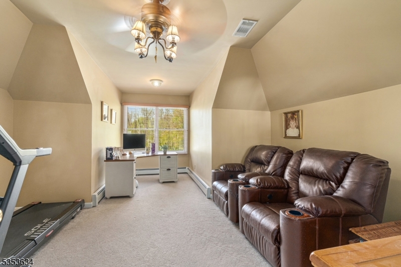 Andover Twp., New Jersey, 07821, United States, 4 Bedrooms Bedrooms, ,3 BathroomsBathrooms,Residential,For Sale,1793413