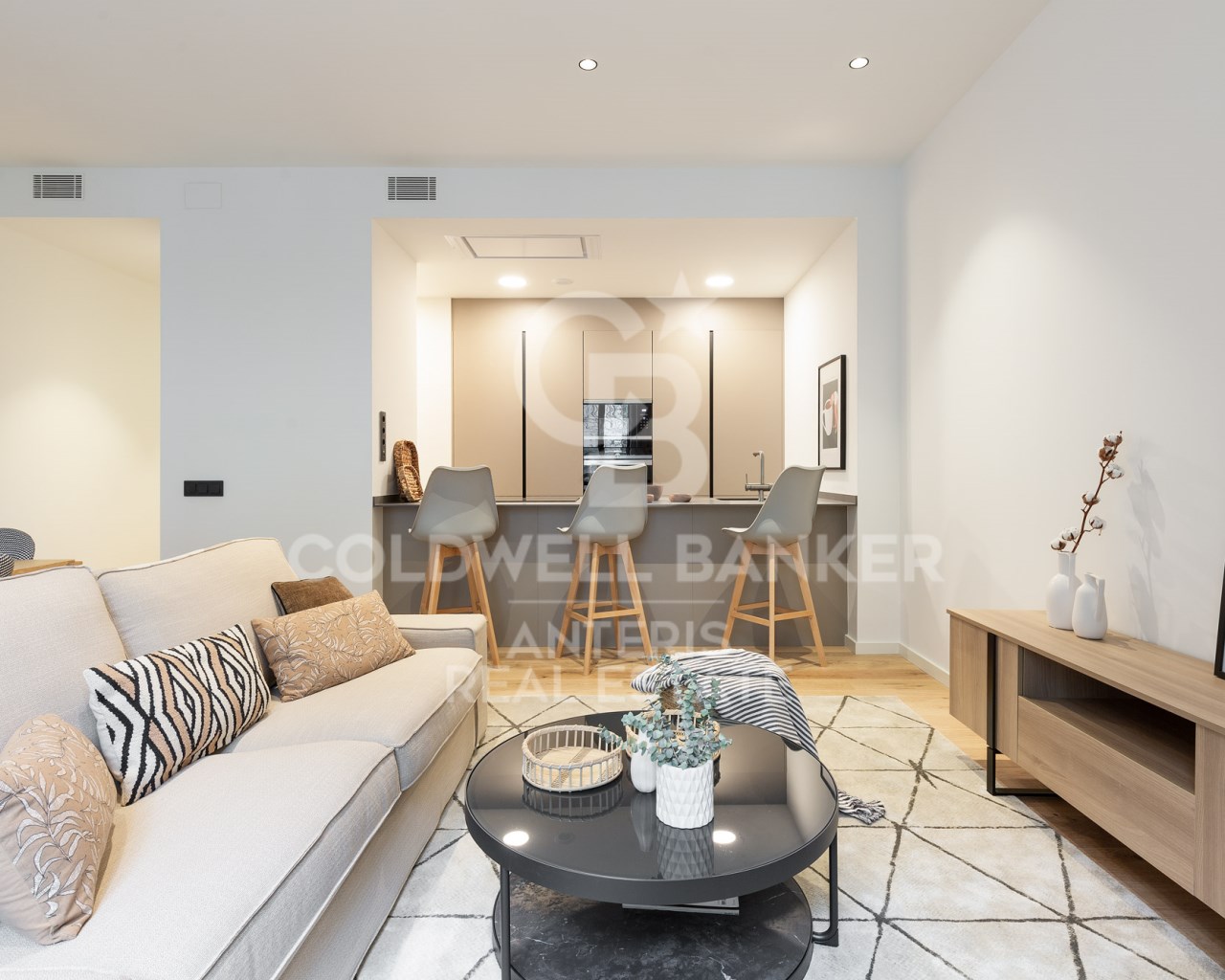 Barcelona, Barcelona, Eixample, L'Antiga Esquerra, Barcelona, Catalonia, ES, 3 Bedrooms Bedrooms, ,2 BathroomsBathrooms,Residential,For Sale,Barcelona, Barcelona, Eixample, L'Antiga Esquerra,1448564
