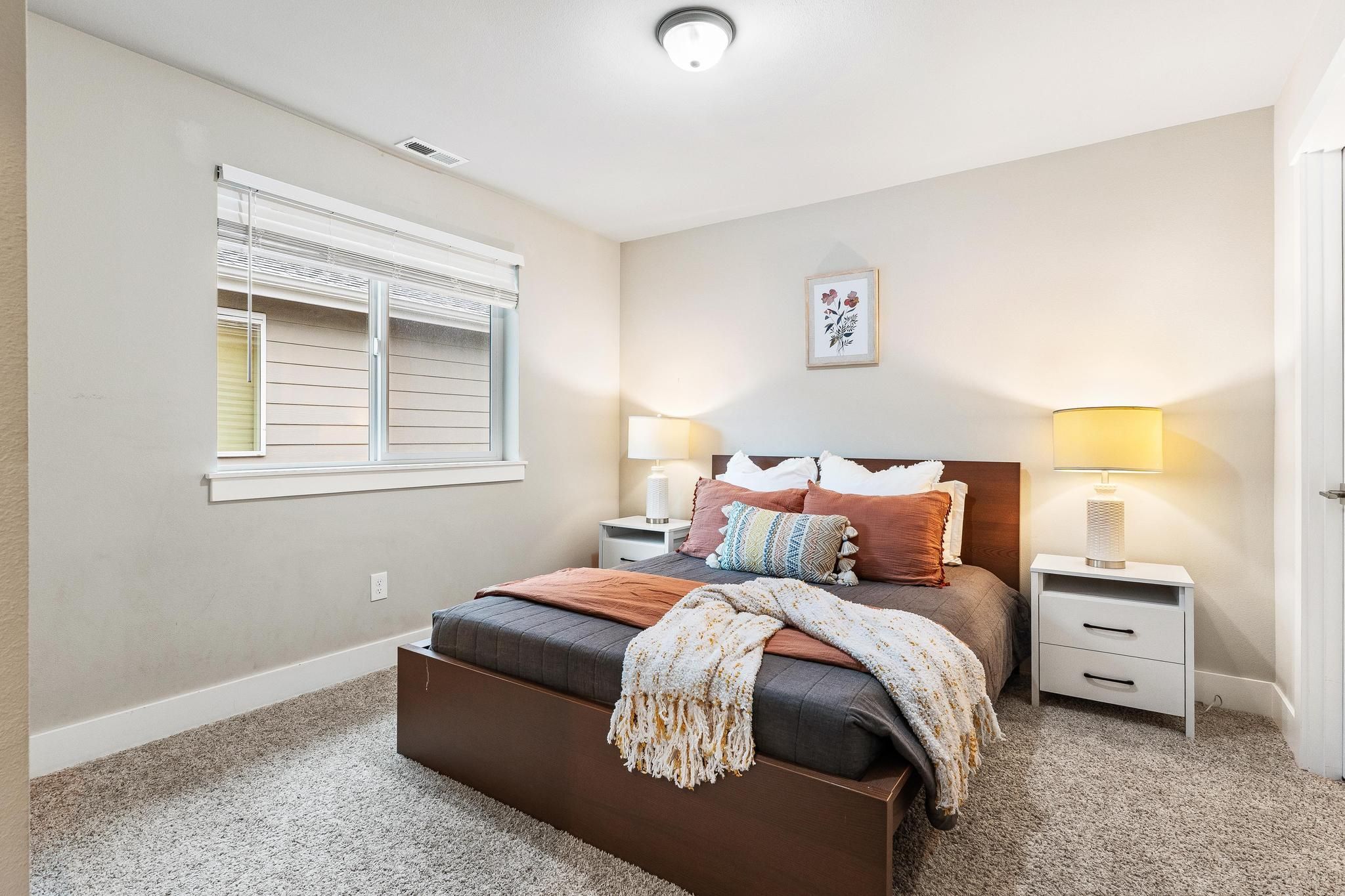  423 205th St SW, Lynnwood, WA 98036 - 物件實景