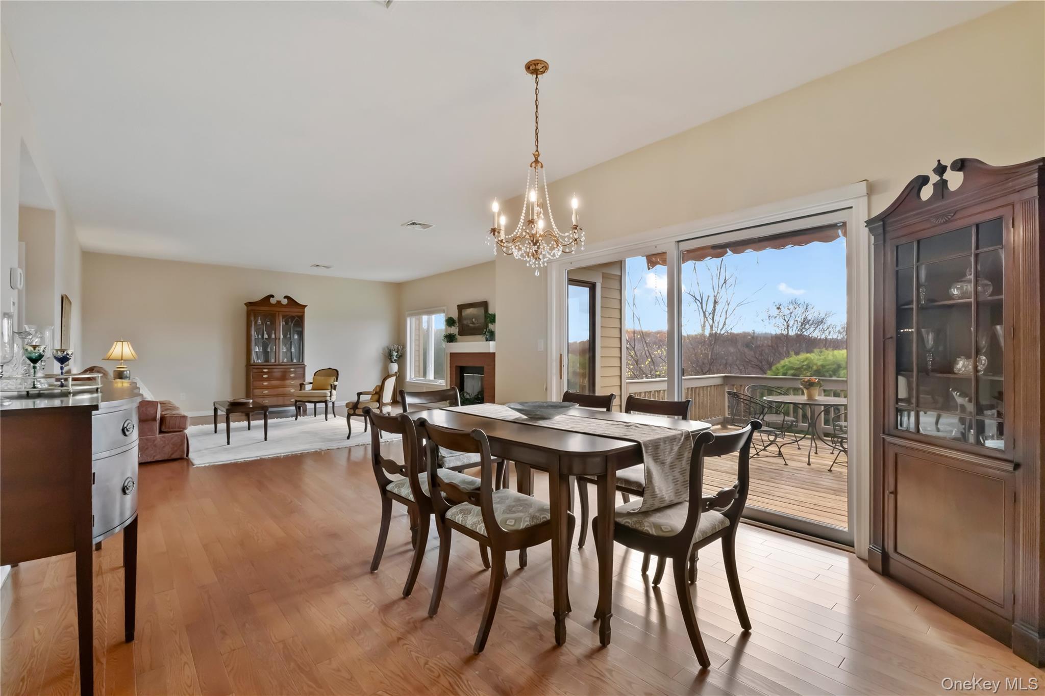 Somers, New York, 10589, United States, 3 Bedrooms Bedrooms, ,2 BathroomsBathrooms,Residential,For Sale,1989614