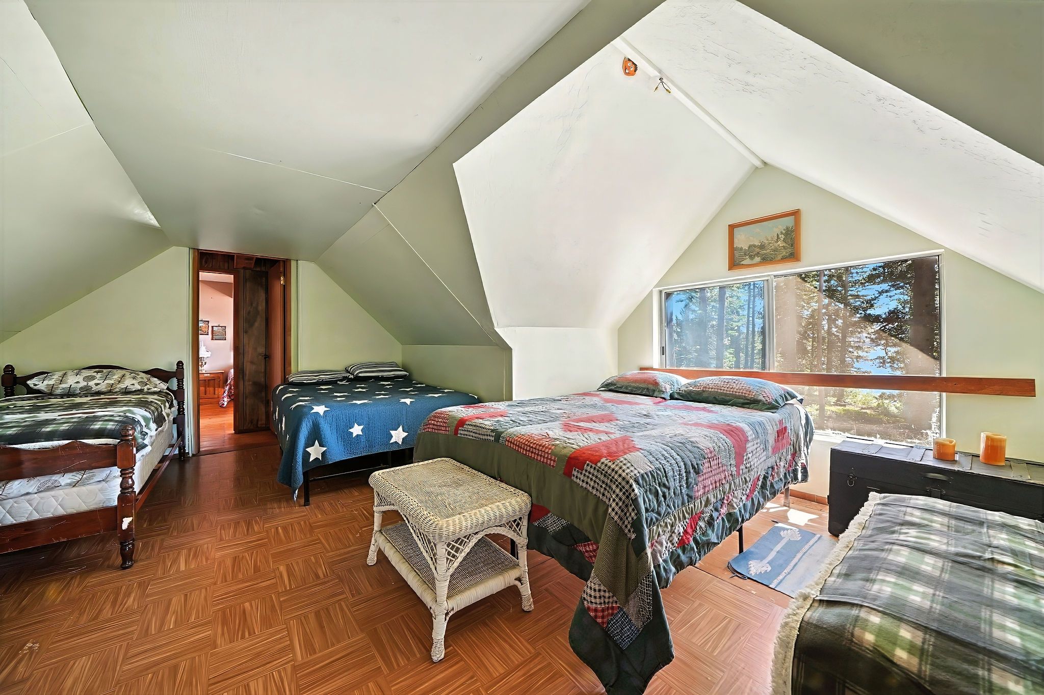  A Rare Opportunity to Own One of Silver Lake’s Best-Located Cabins - 物件實景