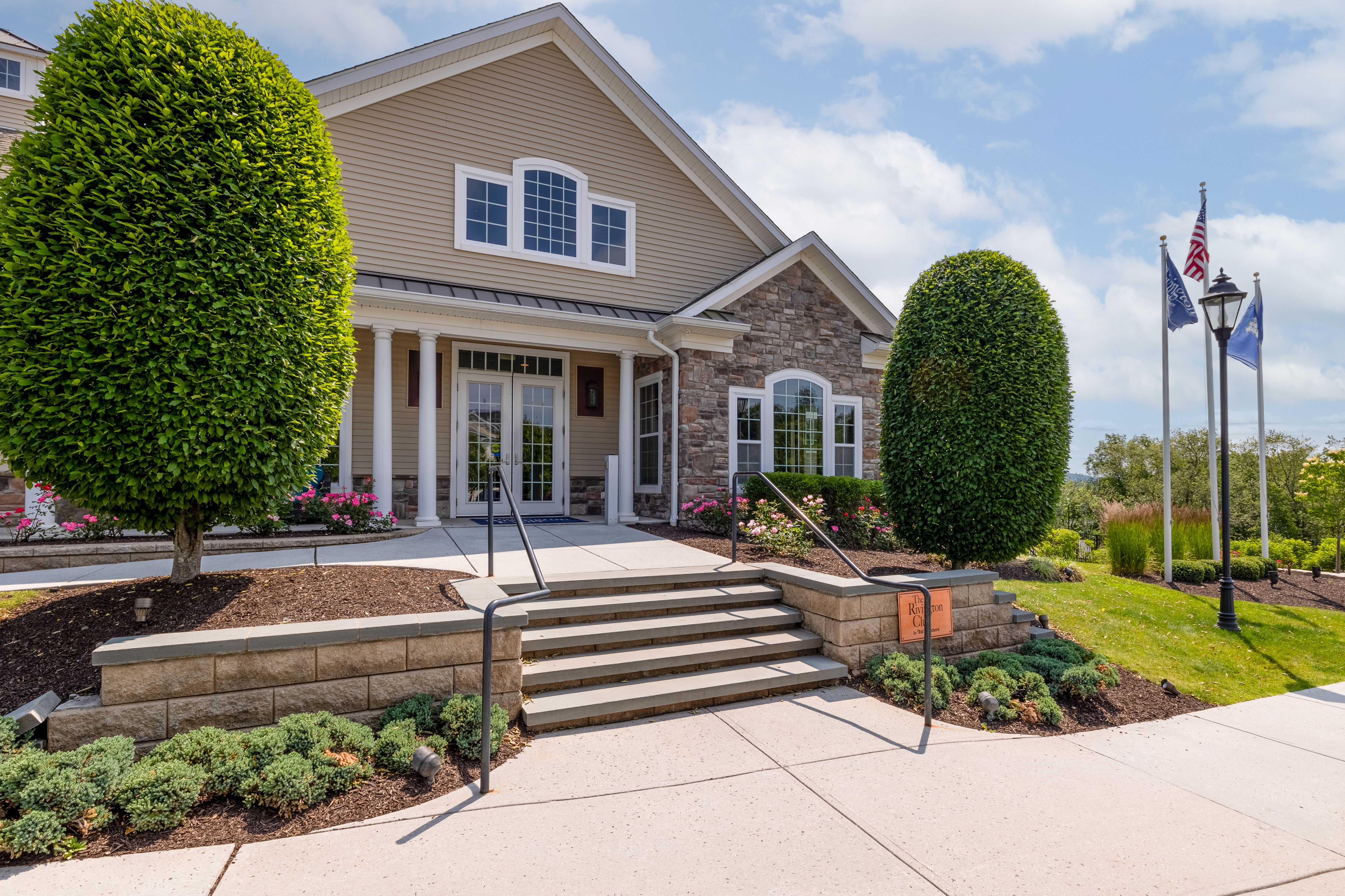  Sophisticated and Spacious Turn Key Home - 物件實景