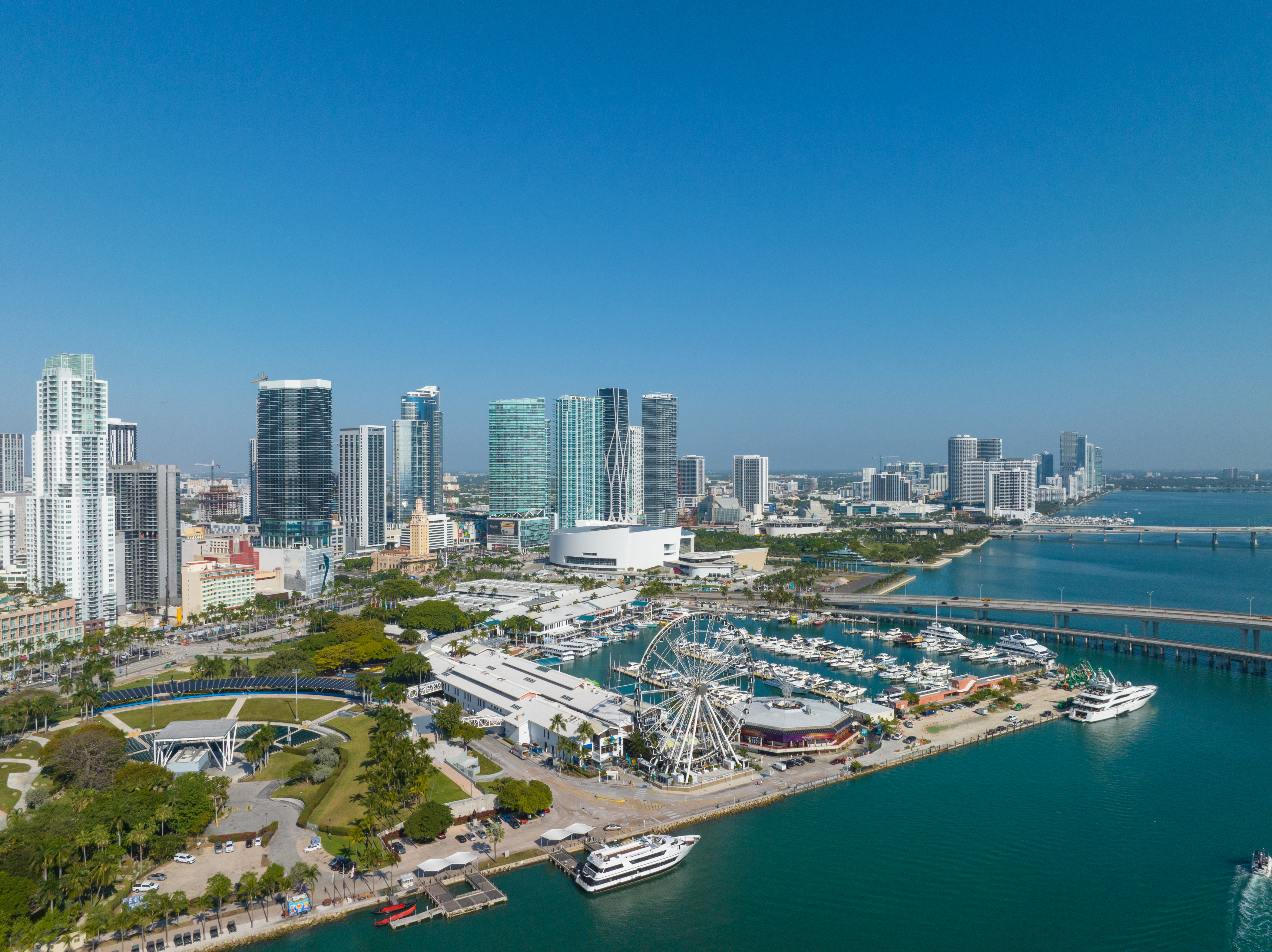  851 NE 1st Ave, Miami, FL, 33132 - 物件實景