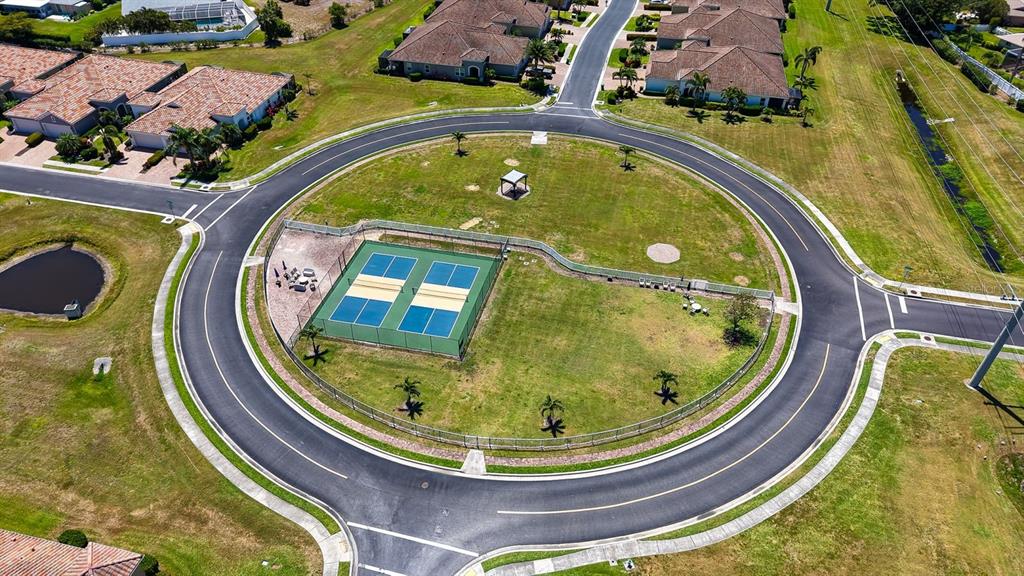 Bradenton, Florida, 34209, United States, 2 Bedrooms Bedrooms, ,2 BathroomsBathrooms,Residential,For Sale,1785001