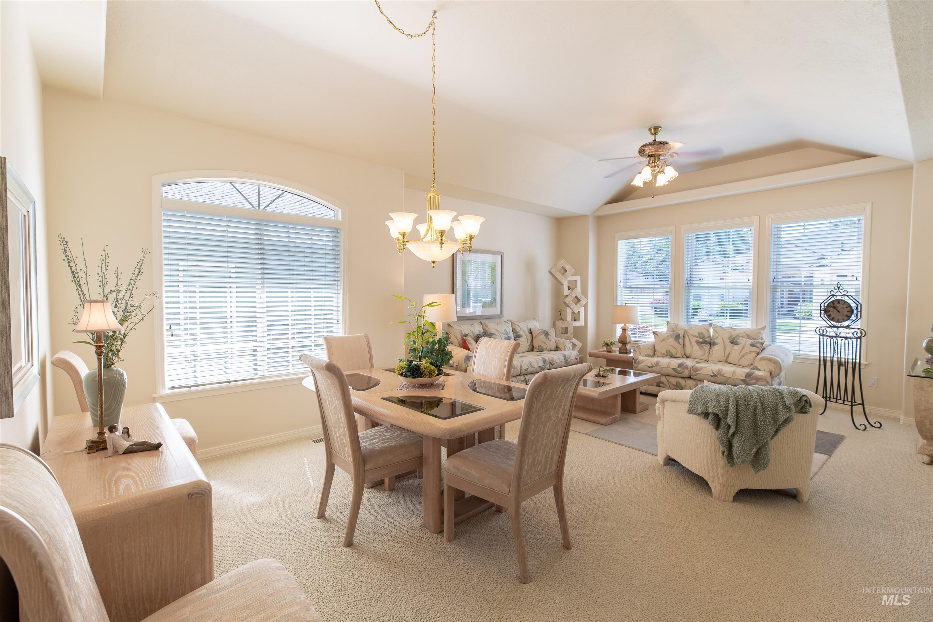 Meridian, Idaho, 83646, United States, 2 Bedrooms Bedrooms, ,Residential,For Sale,1889907
