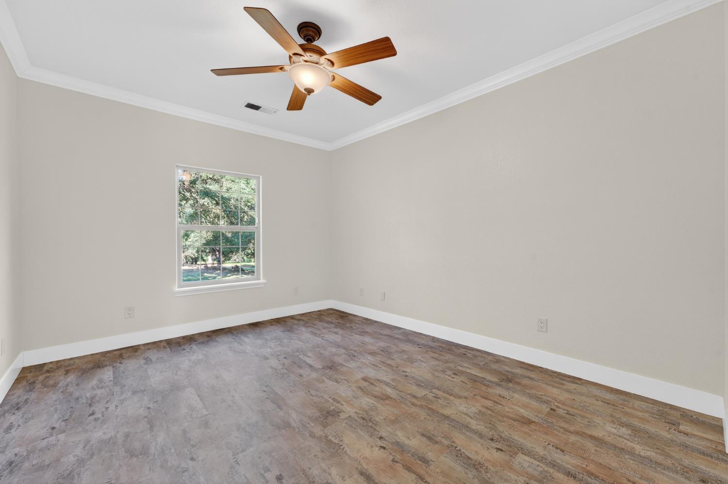 Browns Valley, California, 95918, United States, 2 Bedrooms Bedrooms, ,3 BathroomsBathrooms,Residential,For Sale,2030344