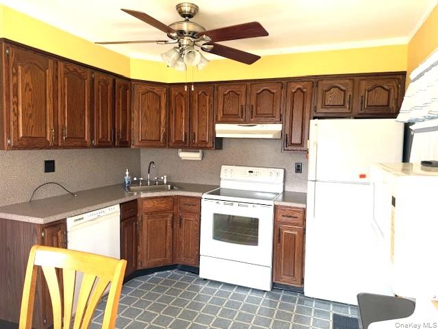 Levittown, New York, 11756, United States, 3 Bedrooms Bedrooms, ,1 BathroomBathrooms,Residential,For Sale,1925004