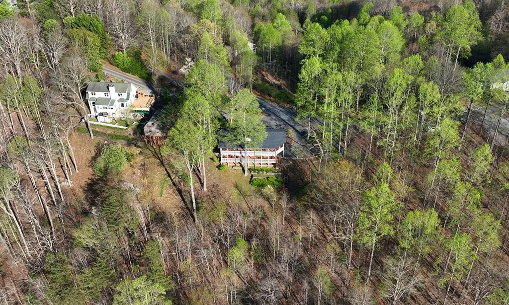 Hayesville, North Carolina, 28904, United States, 2 Bedrooms Bedrooms, ,3 BathroomsBathrooms,Residential,For Sale,1762201
