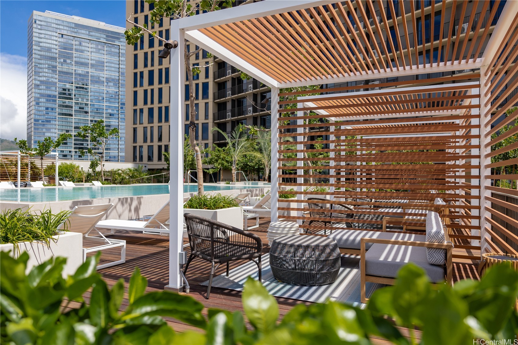 Honolulu, Hawaii, 96814, United States, ,1 BathroomBathrooms,Residential,For Sale,2003131