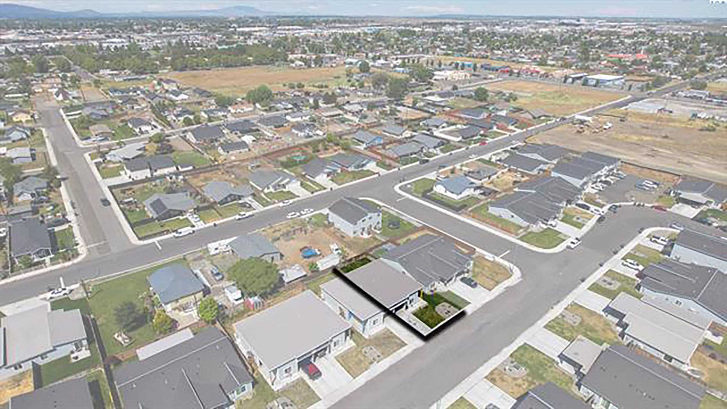  First Home, Or First Investment - 物件實景