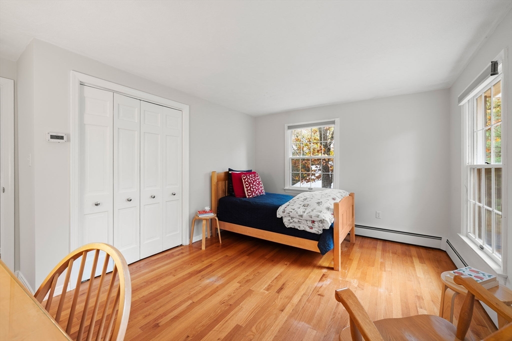 Andover, Massachusetts, 01810, United States, 4 Bedrooms Bedrooms, ,3 BathroomsBathrooms,Residential,For Sale,1987628