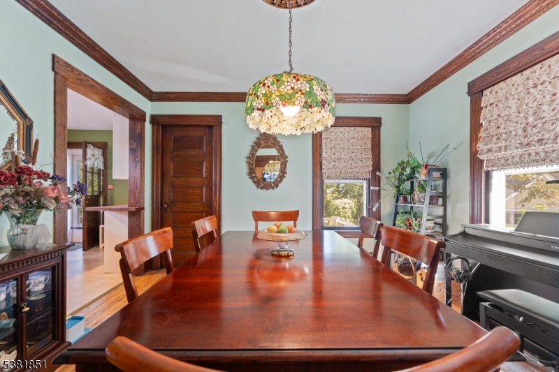 Bound Brook Boro, New Jersey, 08805, United States, 5 Bedrooms Bedrooms, ,3 BathroomsBathrooms,Residential,For Sale,1938545