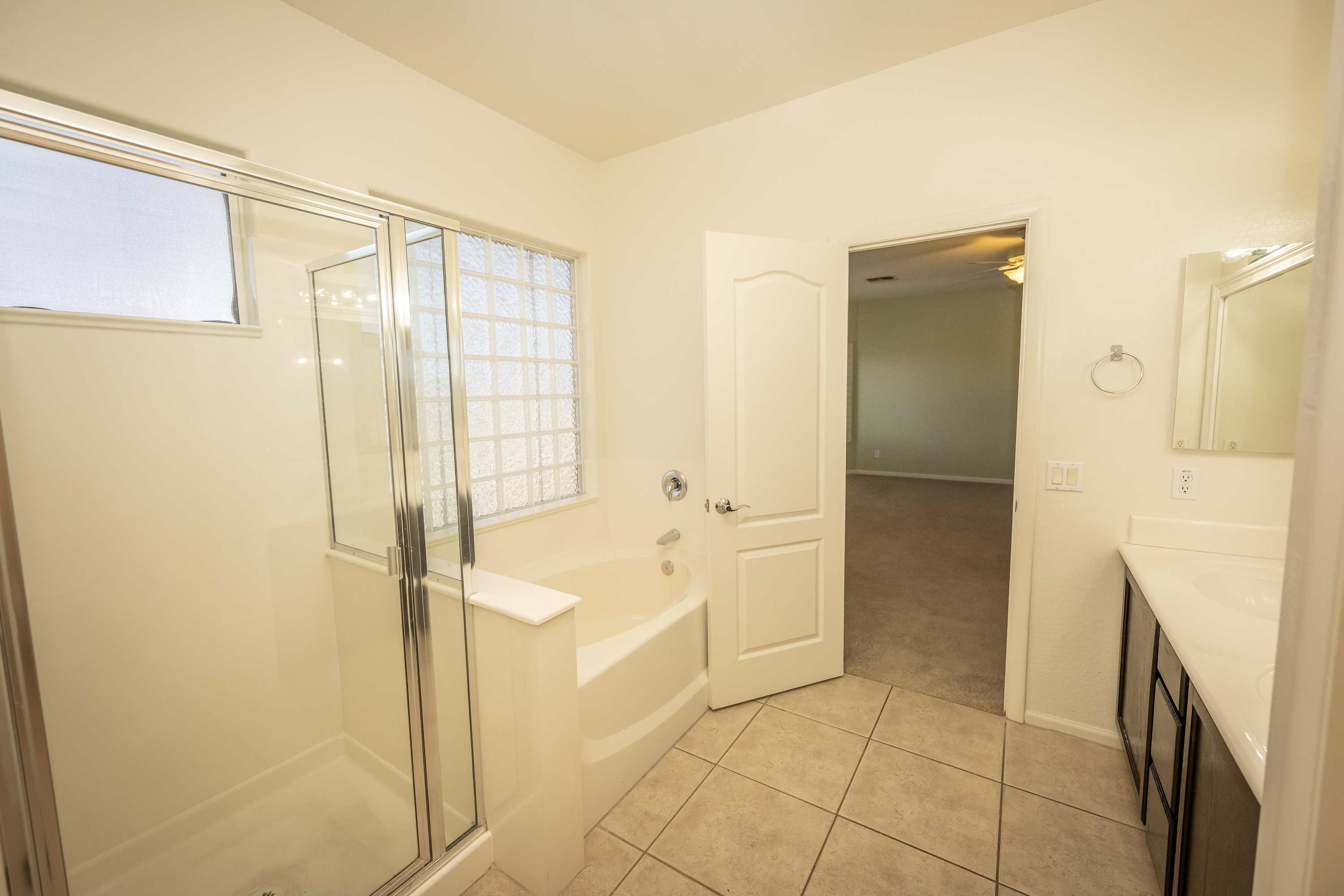 ANTHEM, Arizona, 85086, United States, 4 Bedrooms Bedrooms, ,3 BathroomsBathrooms,Residential,For Sale,1937658