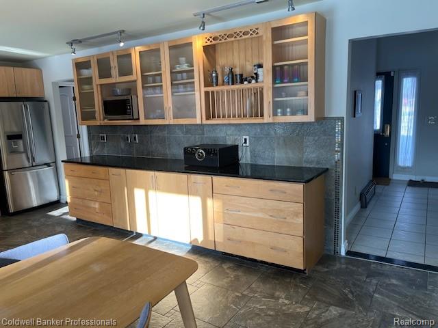 Highland, Michigan, 48356, United States, 4 Bedrooms Bedrooms, ,4 BathroomsBathrooms,Residential,For Sale,1994740