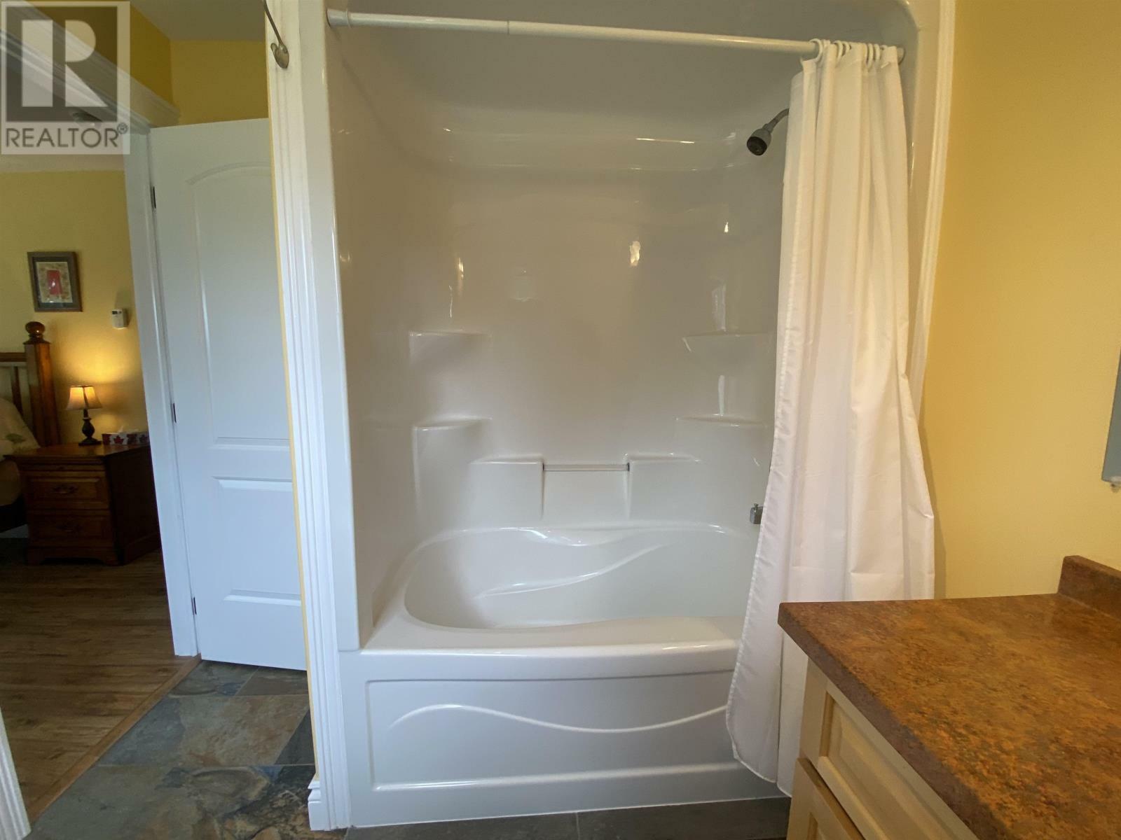 CAVENDISH, Prince Edward Island, C0A 1N0, CA, 2 Bedrooms Bedrooms, ,2 BathroomsBathrooms,Residential,For Sale,1874809