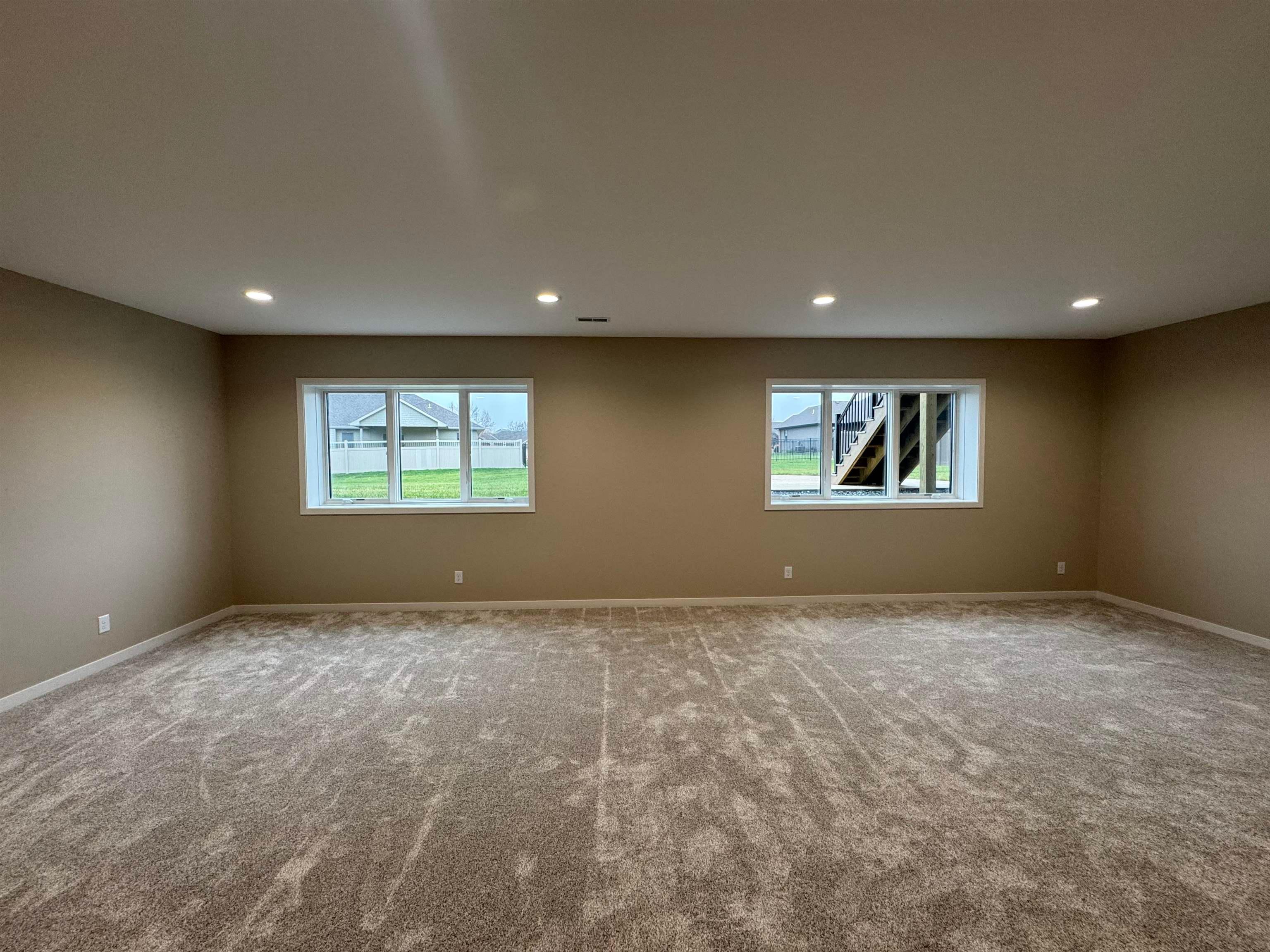 Norfolk, Nebraska, 68701, United States, 4 Bedrooms Bedrooms, ,3 BathroomsBathrooms,Residential,For Sale,1993341