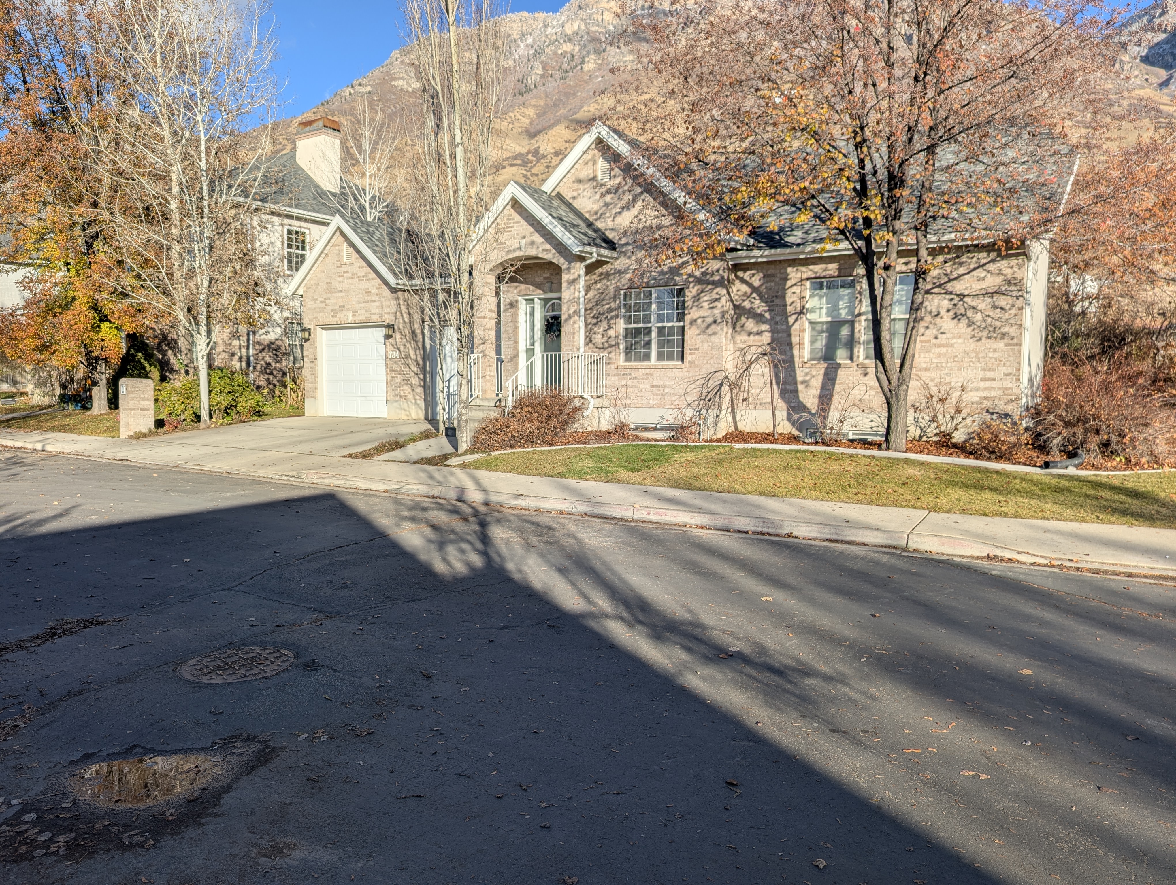 Provo, Utah, 84606, United States, 5 Bedrooms Bedrooms, ,2 BathroomsBathrooms,Residential,For Sale,2002549
