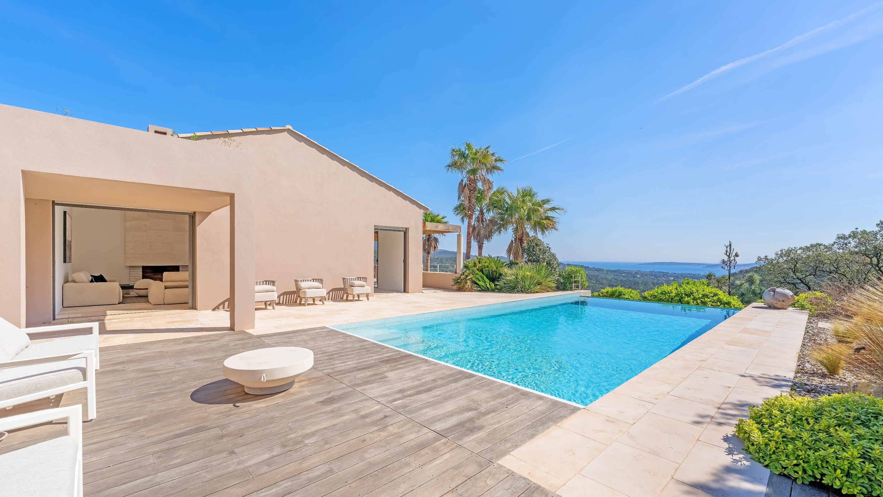  Grimaud villa 5 bedroom sea view Gulf of Saint-Tropez pool secure estate guest … - 物件實景