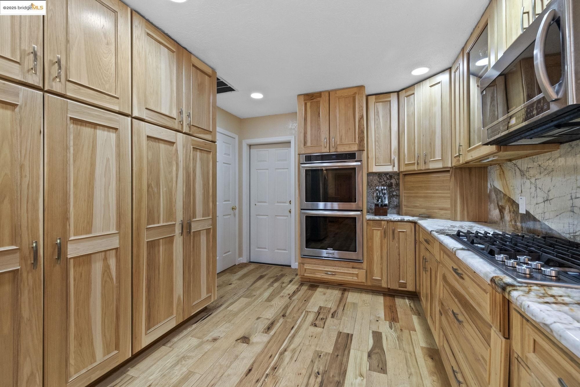 Sonora, California, 95370, United States, 4 Bedrooms Bedrooms, ,2 BathroomsBathrooms,Residential,For Sale,1923543