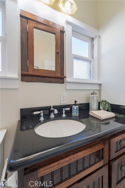 Anaheim, California, 92805, United States, 3 Bedrooms Bedrooms, ,2 BathroomsBathrooms,Residential,For Sale,2008850