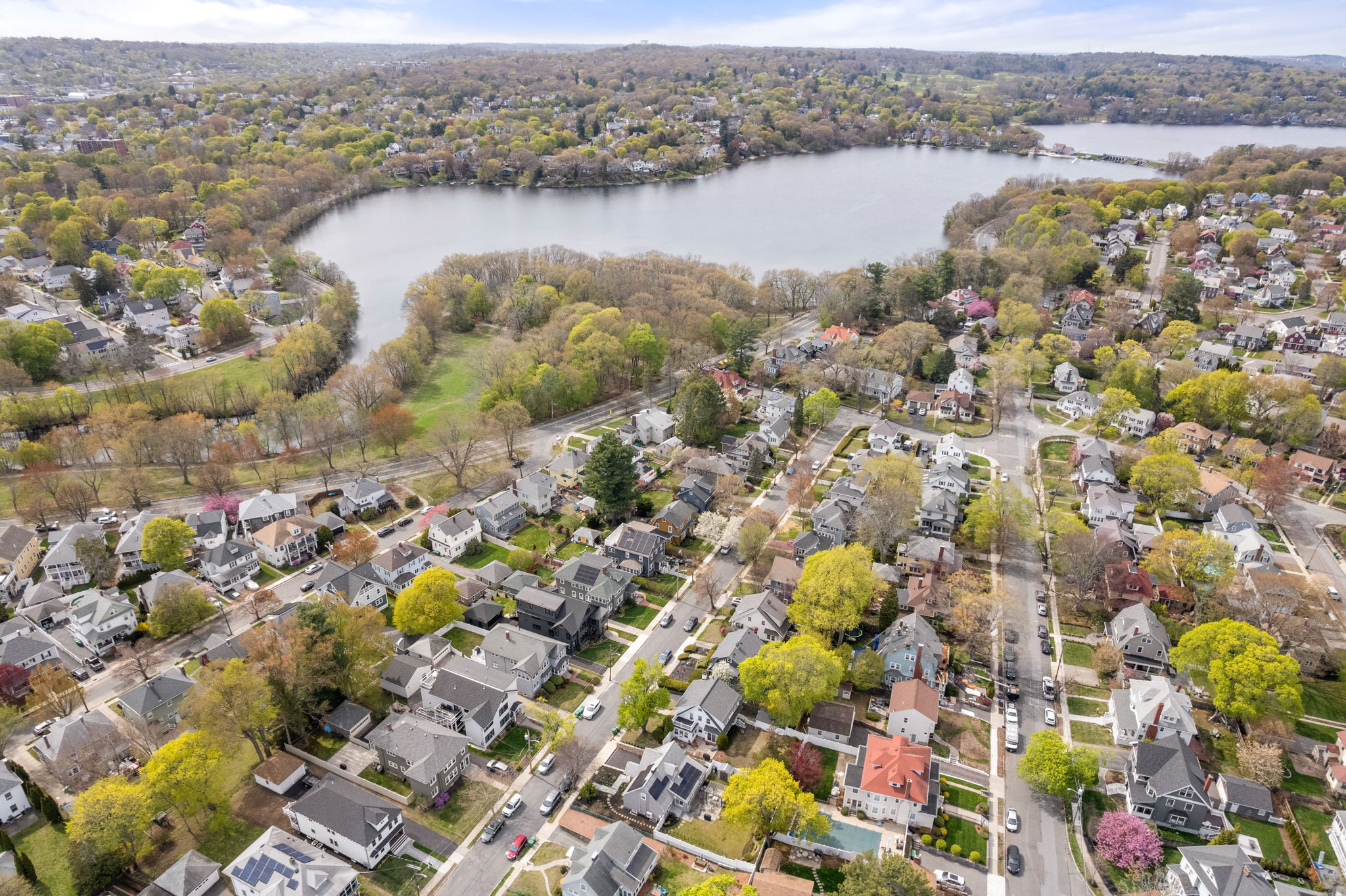  28 Pitcher Avenue, Medford, MA, 02155 - 物件實景
