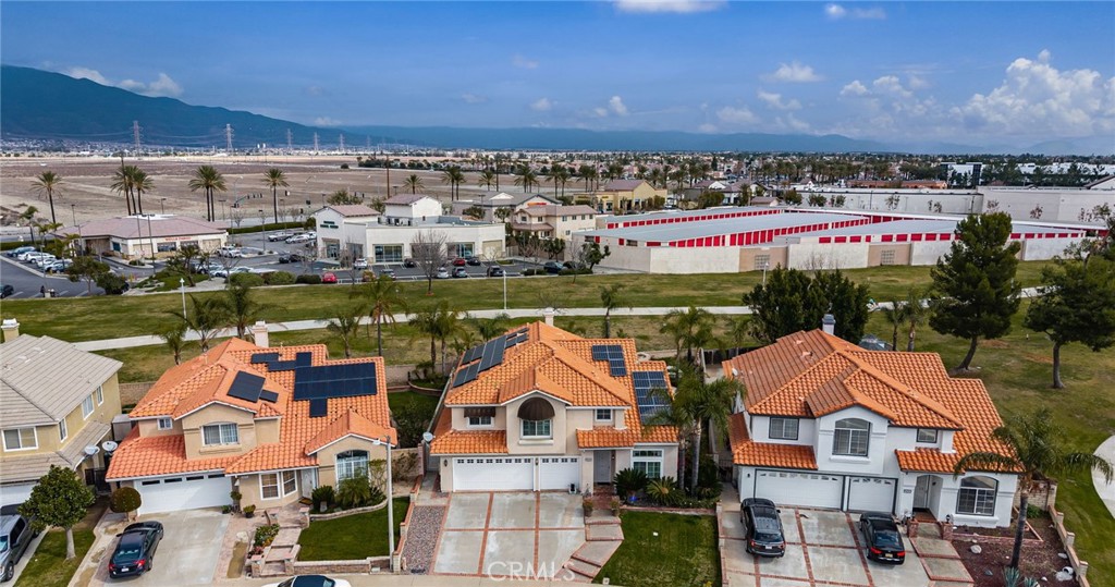 Fontana, California, 92336, United States, 4 Bedrooms Bedrooms, ,3 BathroomsBathrooms,Residential,For Sale,2022235