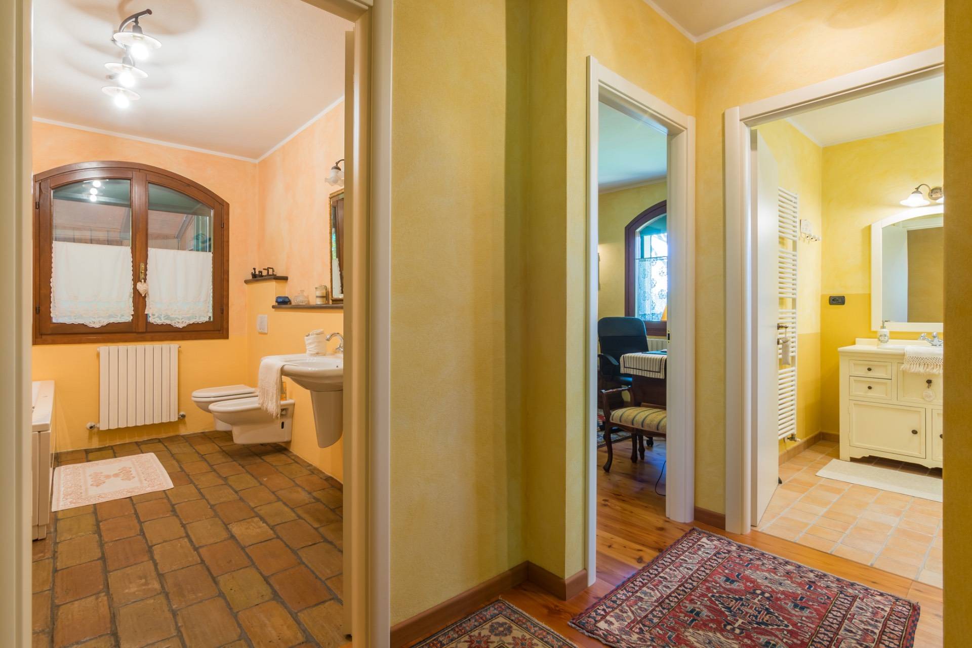 Montescudo-Monte Colombo, Rimini, IT, 3 Bedrooms Bedrooms, ,4 BathroomsBathrooms,Residential,For Sale,1826716