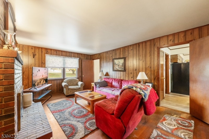 Readington Twp., New Jersey, 08889, United States, 4 Bedrooms Bedrooms, ,3 BathroomsBathrooms,Residential,For Sale,1989710