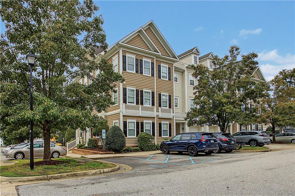 Prosperity Ct, Williamsburg, VA 23188