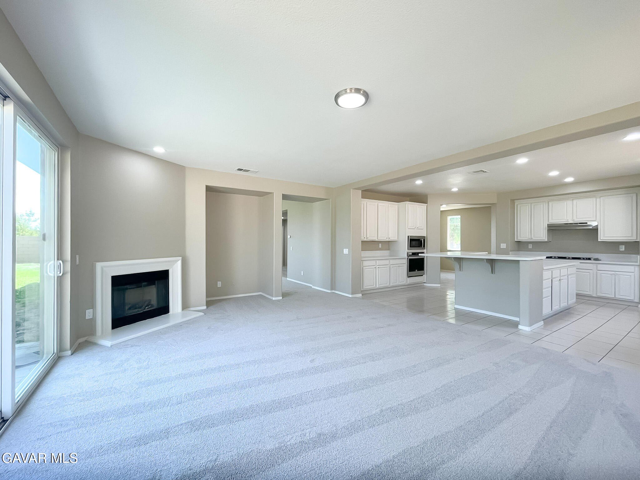 Palmdale, California, 93551, United States, 5 Bedrooms Bedrooms, ,3 BathroomsBathrooms,Residential,For Sale,1976435