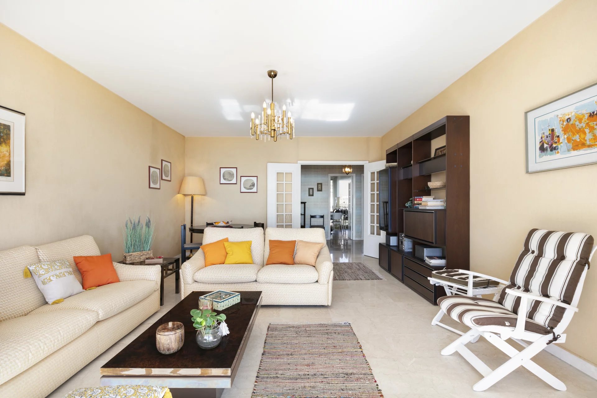 Nice, Provence-Alpes-Côte d’Azur, 06000, FR, 2 Bedrooms Bedrooms, ,2 BathroomsBathrooms,Residential,For Sale,1949633