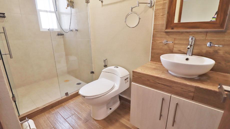 Morelia, Michoacán de Ocampo, 58350, Mexico, 3 Bedrooms Bedrooms, ,2 BathroomsBathrooms,Residential,For Sale,1829494