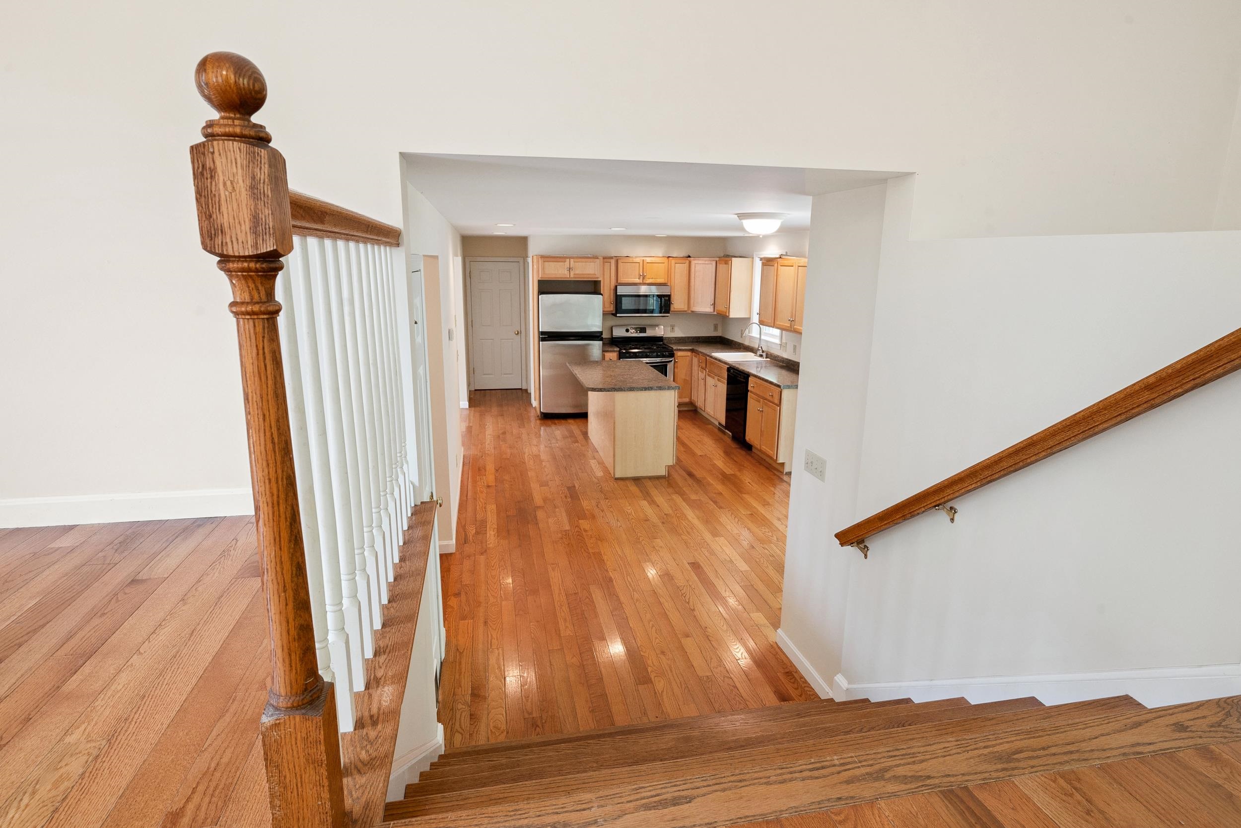 Conway, New Hampshire, 03813, United States, 3 Bedrooms Bedrooms, ,2 BathroomsBathrooms,Residential,For Sale,1906955