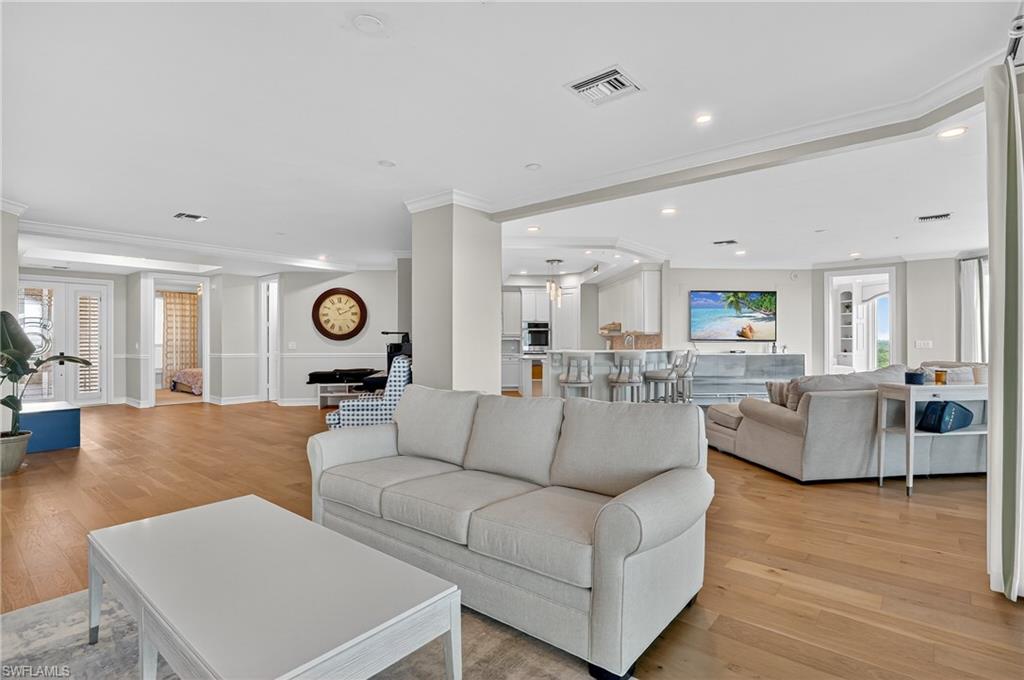 Bonita Springs, Florida, 34134, United States, 3 Bedrooms Bedrooms, ,3 BathroomsBathrooms,Residential,For Sale,1987776