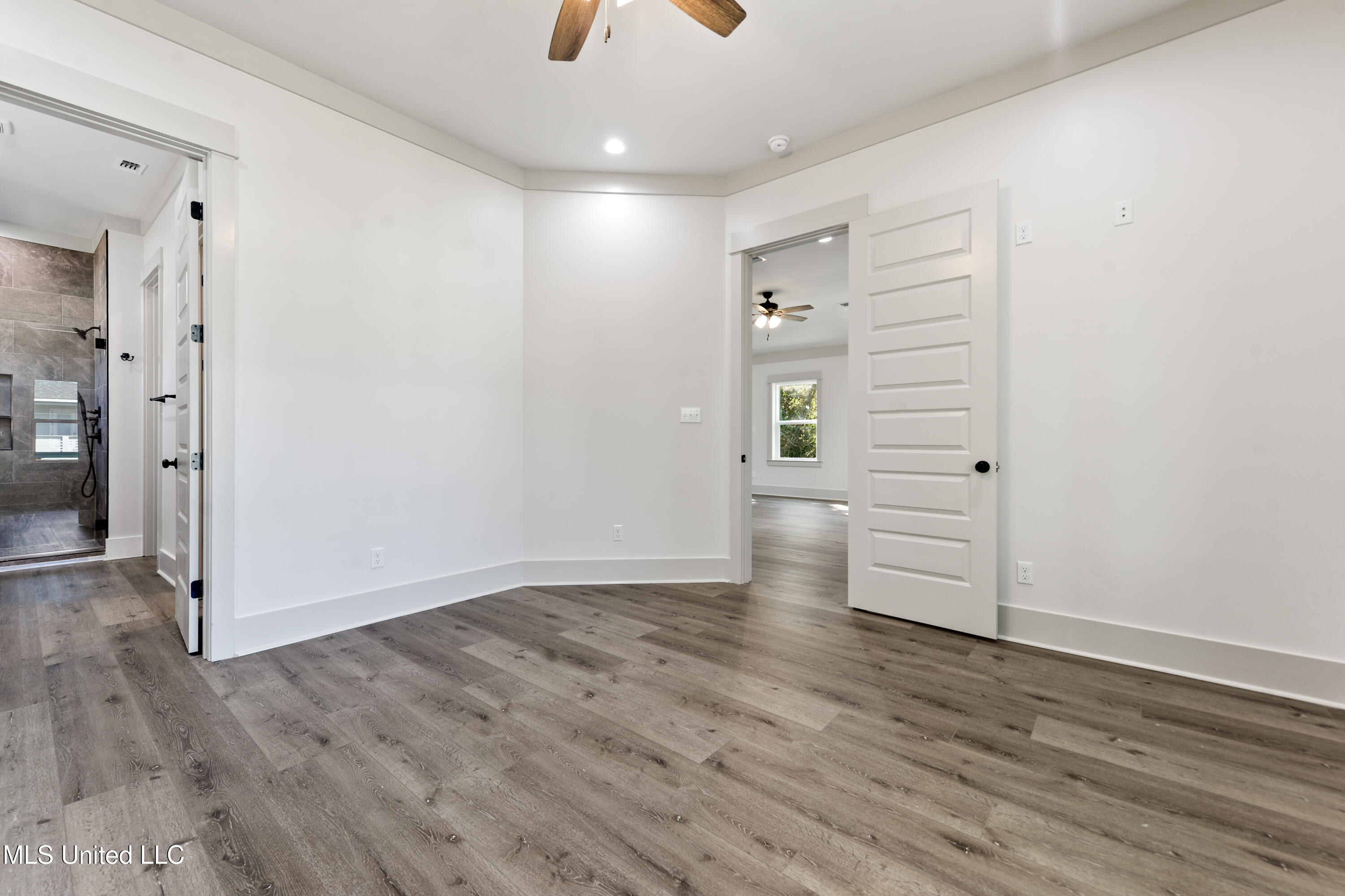 Pass Christian, Mississippi, 39571, United States, 4 Bedrooms Bedrooms, ,3 BathroomsBathrooms,Residential,For Sale,1966629