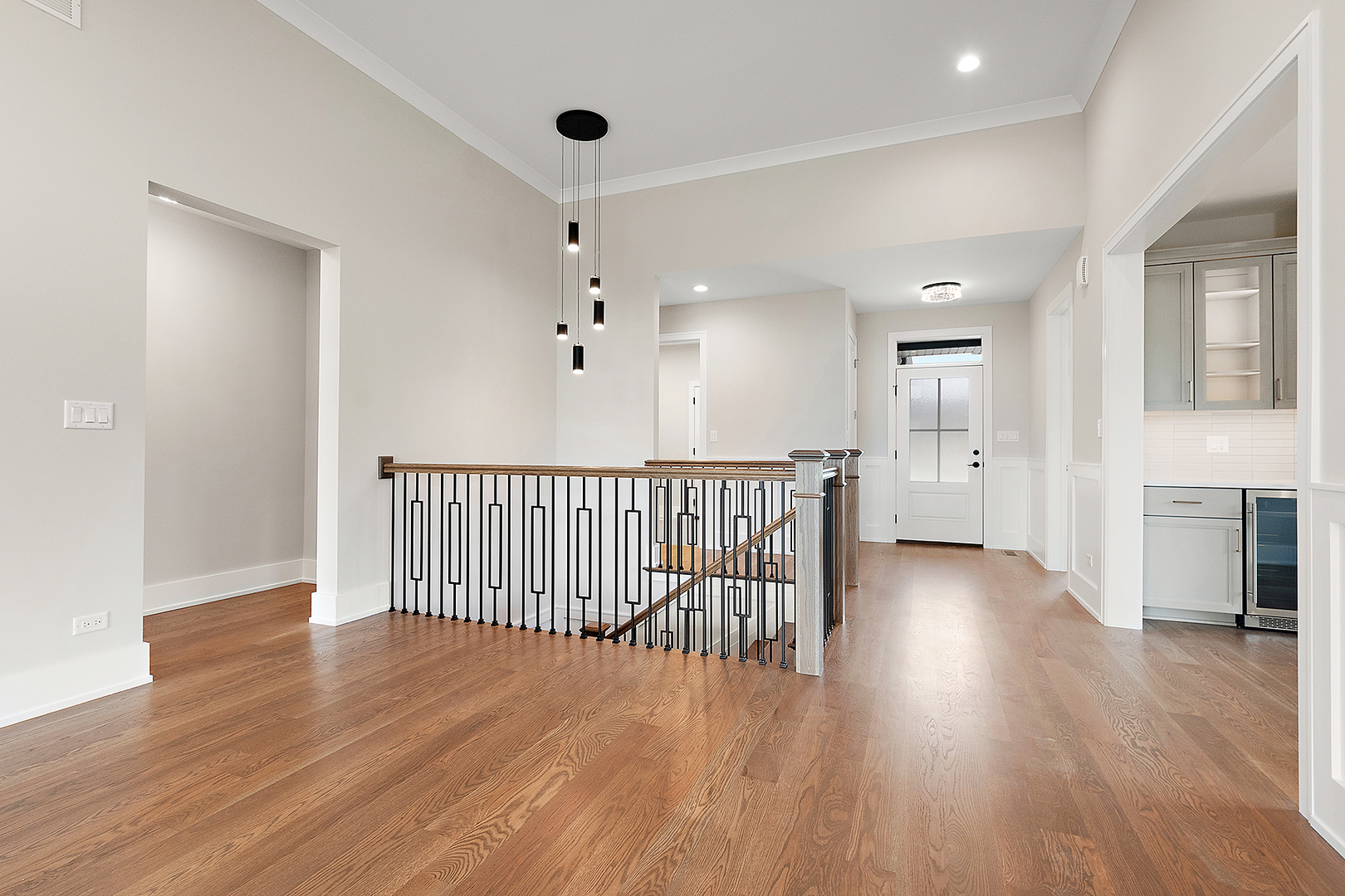 Orland Park, Illinois, 60467, United States, 4 Bedrooms Bedrooms, ,3 BathroomsBathrooms,Residential,For Sale,1976249