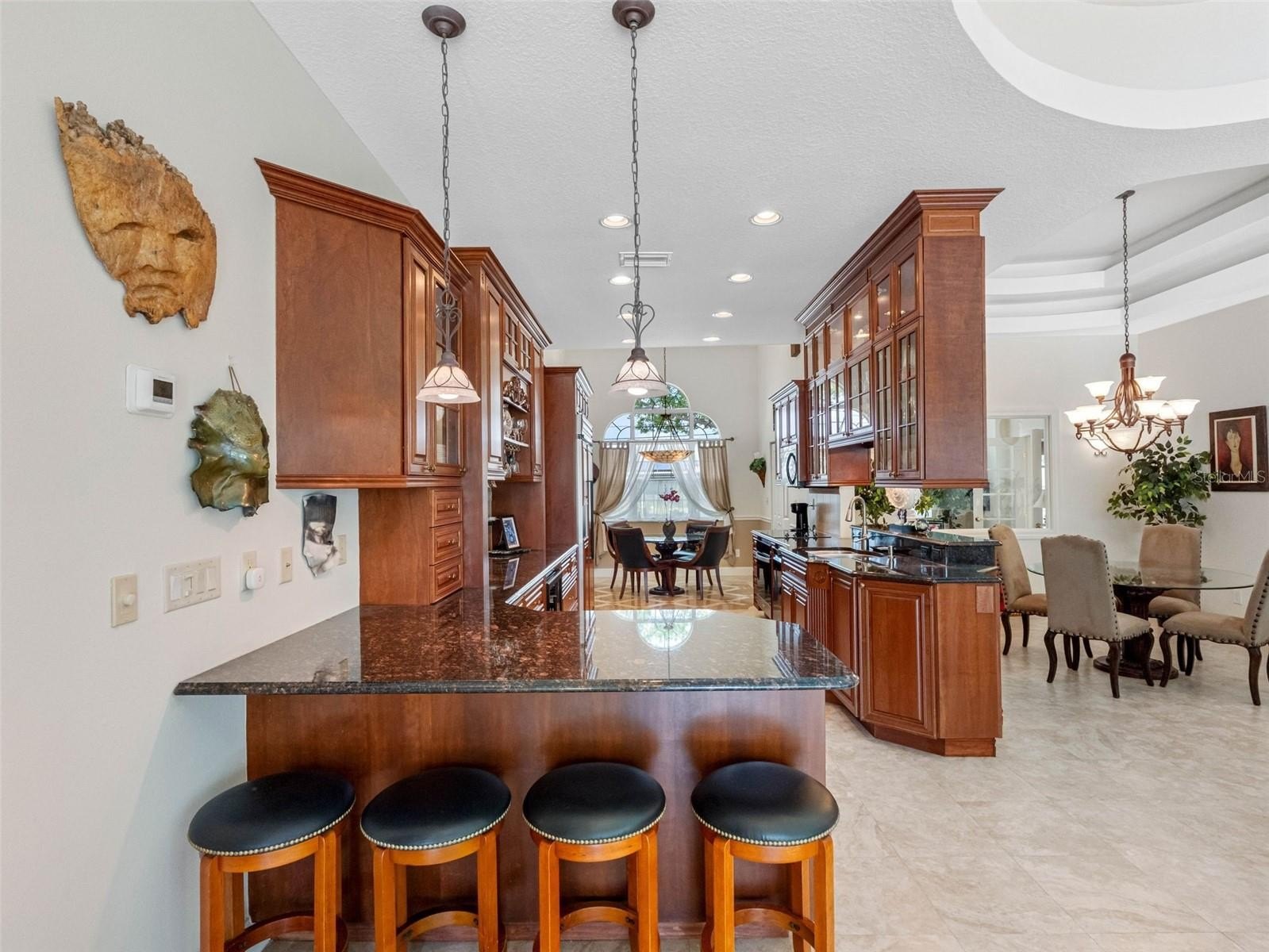 CLEARWATER BEACH, Florida, 33767, United States, 3 Bedrooms Bedrooms, ,3 BathroomsBathrooms,Residential,For Sale,1979132