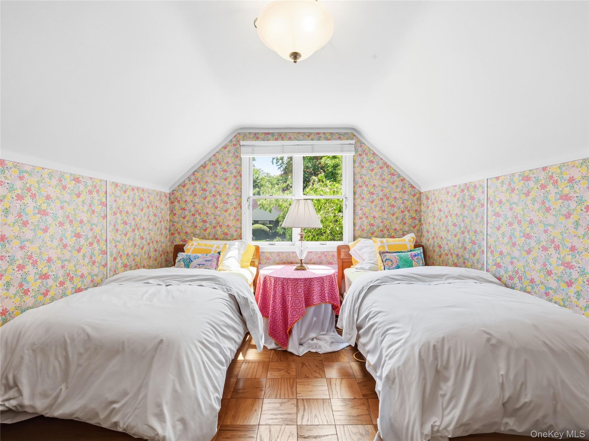  17 Glenwood Drive, Great Neck, NY, 11021 - 物件實景