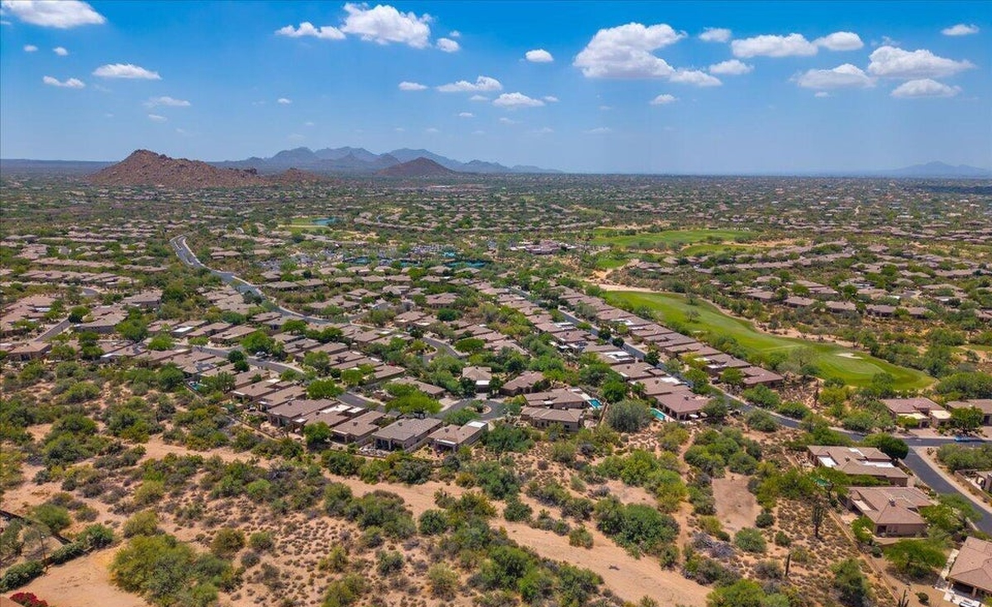  6755 East Nightingale Star Circle  Scottsdale, AZ - 物件實景