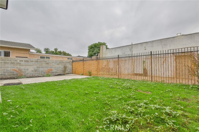 Los Angeles, California, 90002, United States, 3 Bedrooms Bedrooms, ,1 BathroomBathrooms,Residential,For Sale,1937405