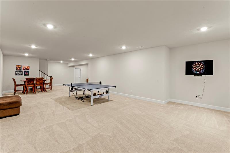 Canonsburg, Pennsylvania, 15317, United States, 3 Bedrooms Bedrooms, ,3 BathroomsBathrooms,Residential,For Sale,1895014