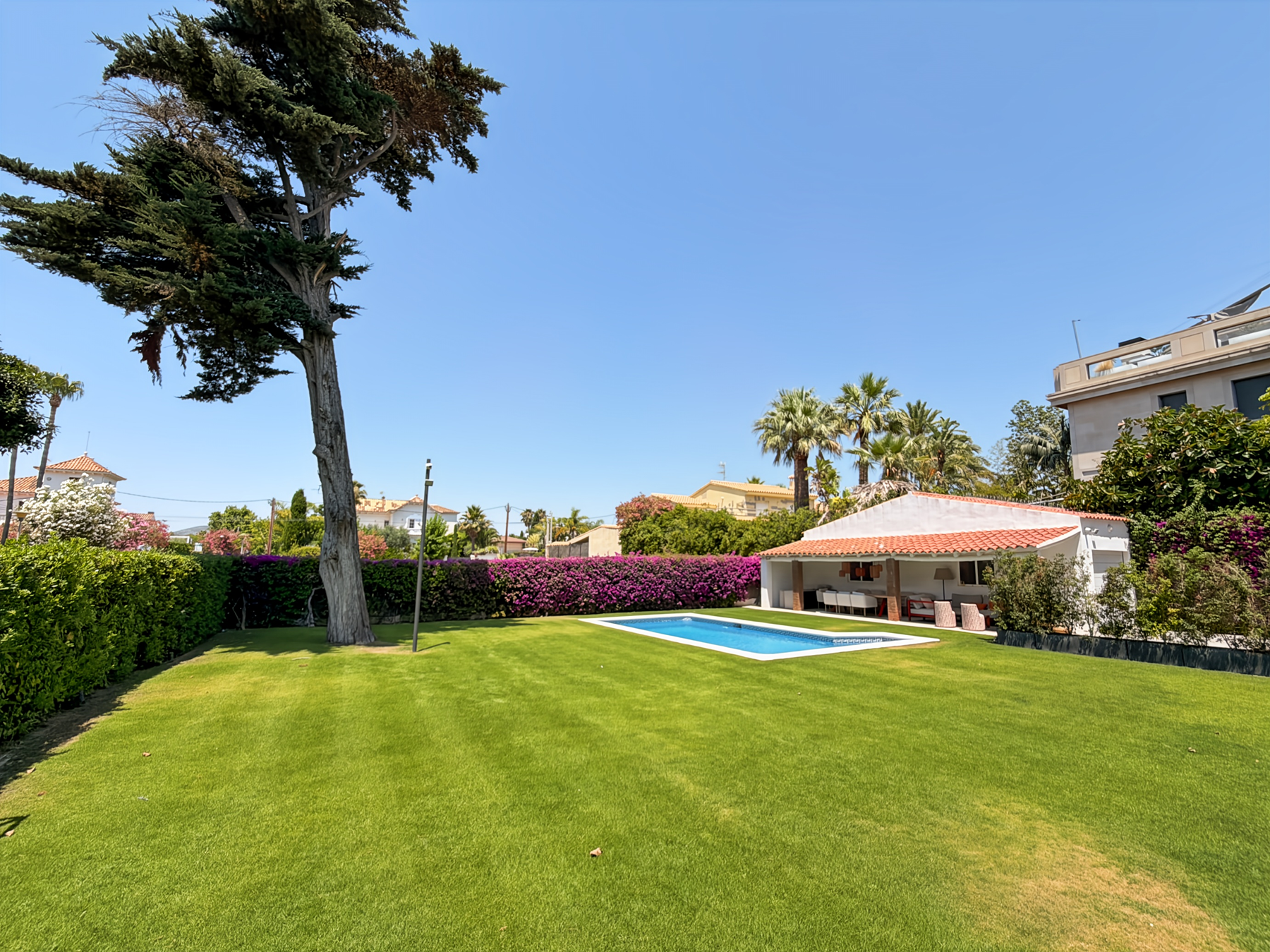  A unique property on the Paseo Marítimo - 物件實景