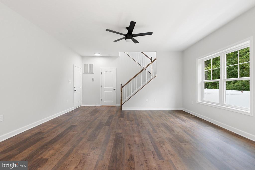 Boyce, Virginia, 22620, United States, 3 Bedrooms Bedrooms, ,3 BathroomsBathrooms,Residential,For Sale,1980169