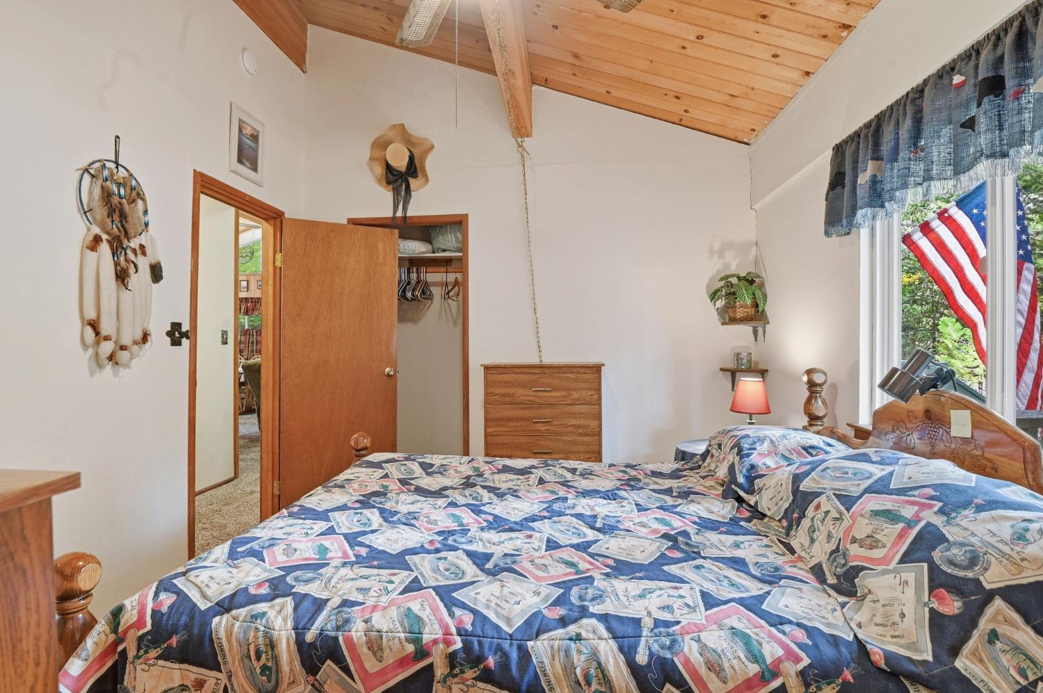 Tahoma, California, 96142, United States, 4 Bedrooms Bedrooms, ,2 BathroomsBathrooms,Residential,For Sale,2003437