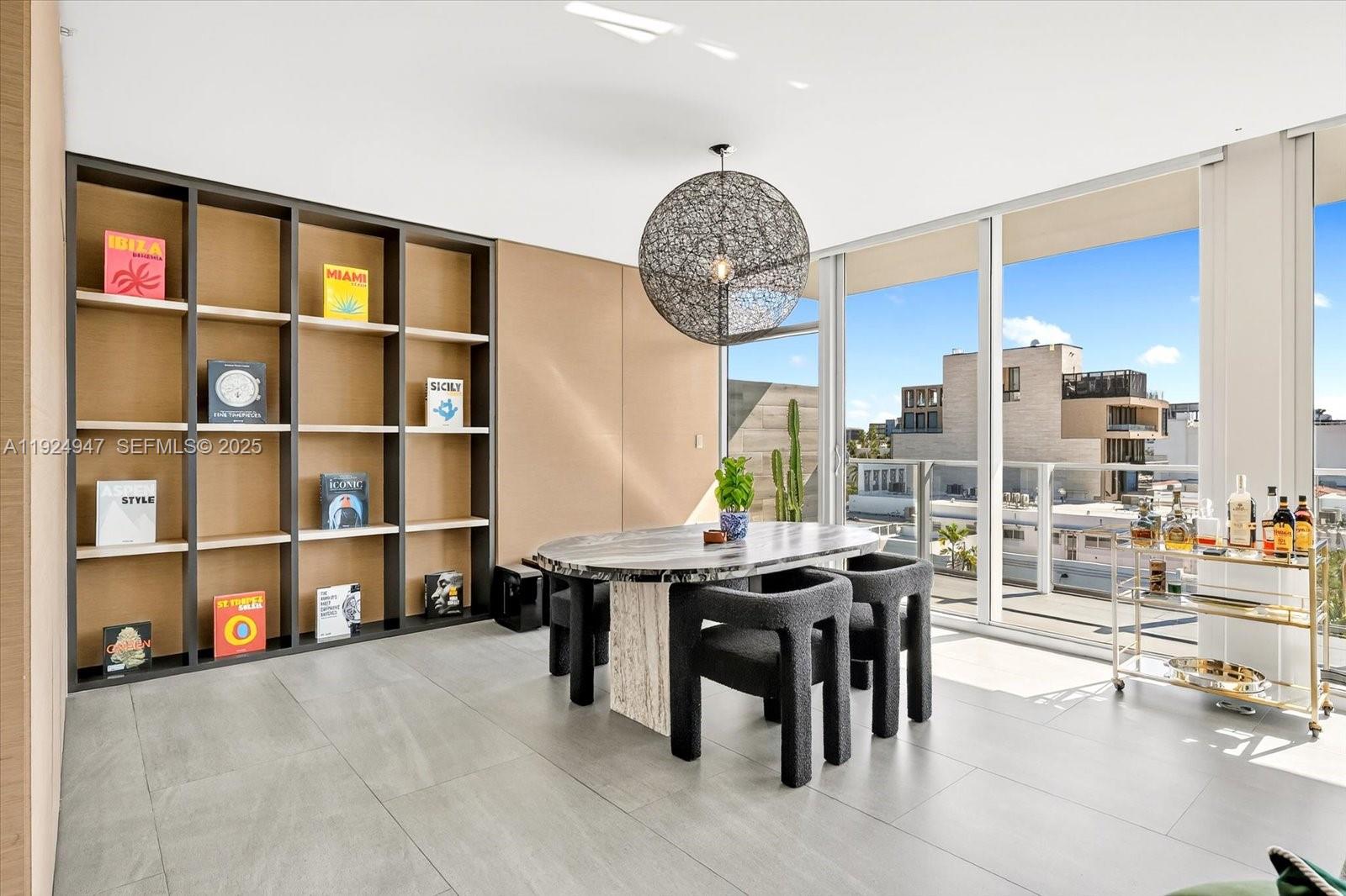 Miami Beach, Florida, 33139, United States, 3 Bedrooms Bedrooms, ,4 BathroomsBathrooms,Residential,For Sale,2003105